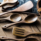Ensemble d'Ustensiles de Cuisine en Bois -