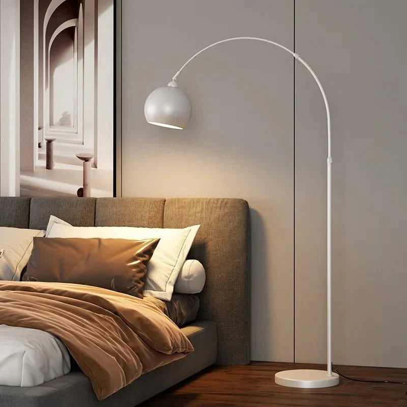 Grand Lampadaire Arc Métal Design Contemporain - Noir