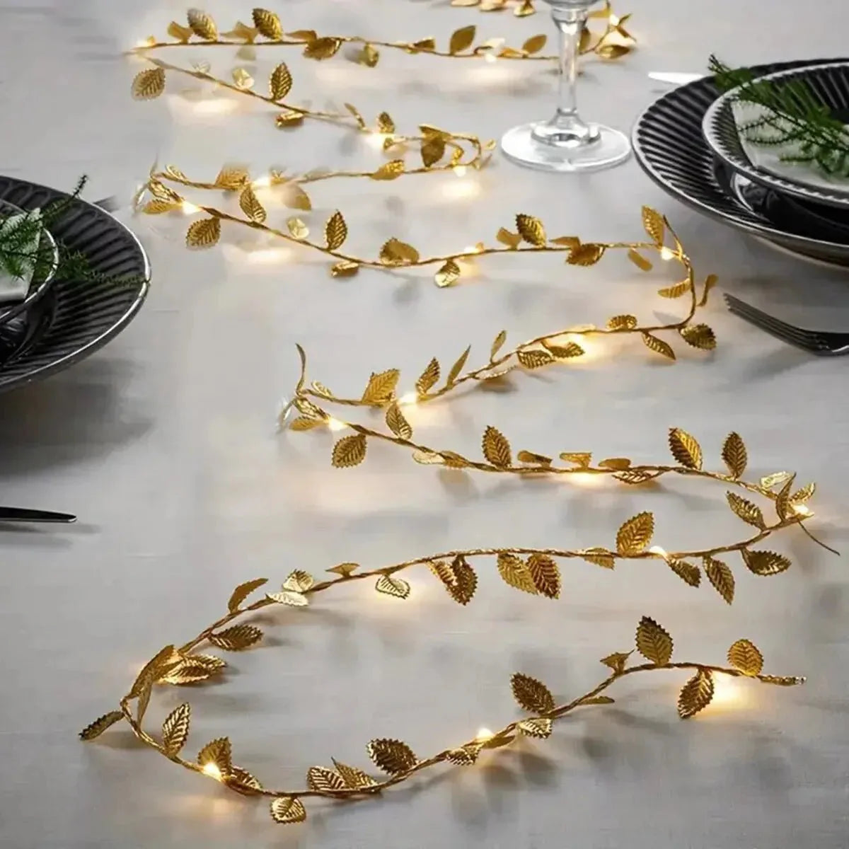 Guirlande LED Feuilles Dorées -
