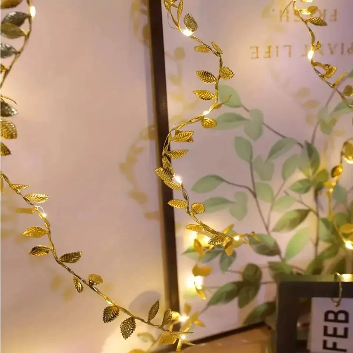 Guirlande LED Feuilles Dorées -