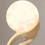 Lampadaire Sculptural avec Globe - A