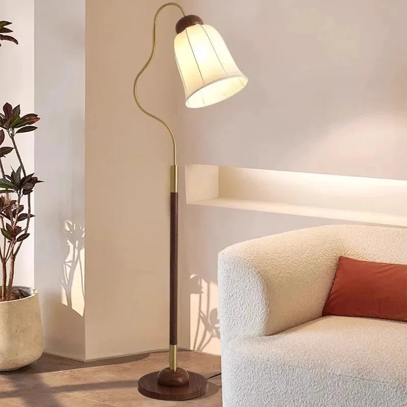 Lampadaire Vintage en Bois avec Abat - jour Plissé Classique 150cm - Blanc froid