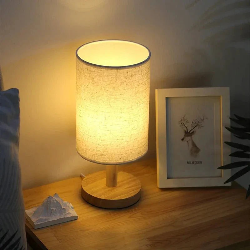 Lampe de Chevet en Bois et Tissu -