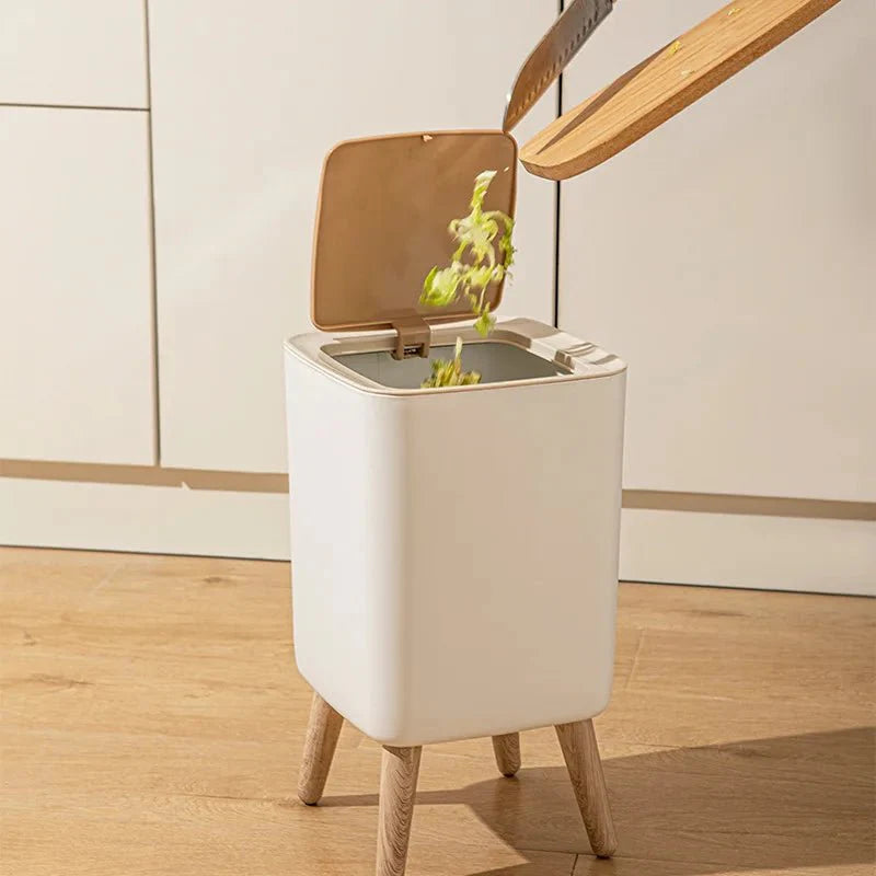 Poubelle sur Pieds Design Scandinave -