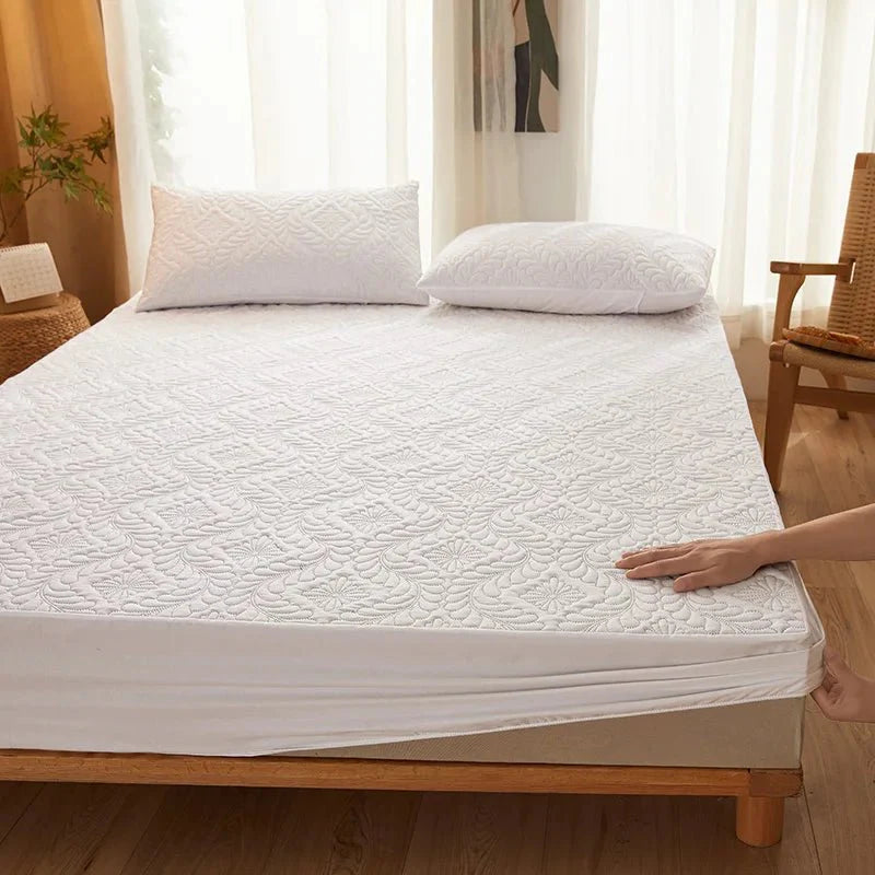 Protège Matelas Matelassé Imperméable Grand Confort - Blanc