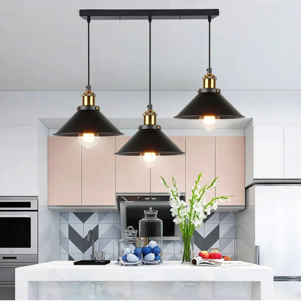 Suspension Luminaire Style Industrielle en Métal Noir - A