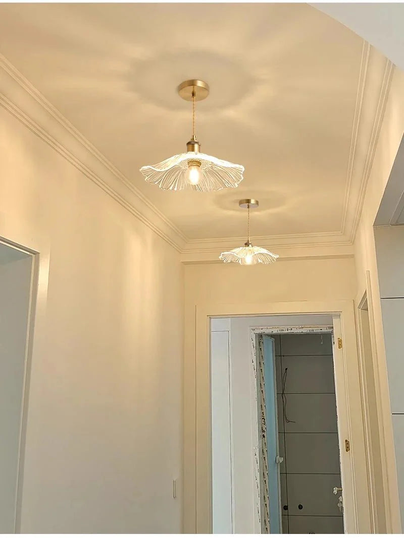 Suspension Luminaire Vintage en Verre Coloré Forme Fleur - A