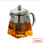 Théière en Verre Borosilicate avec Infuseur Design Cubique - 950ML