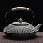 Théière Japonaise en Fonte Forme Plate 800ML - C
