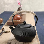 Théière Japonaise en Fonte Noire Émaillée - 600ML