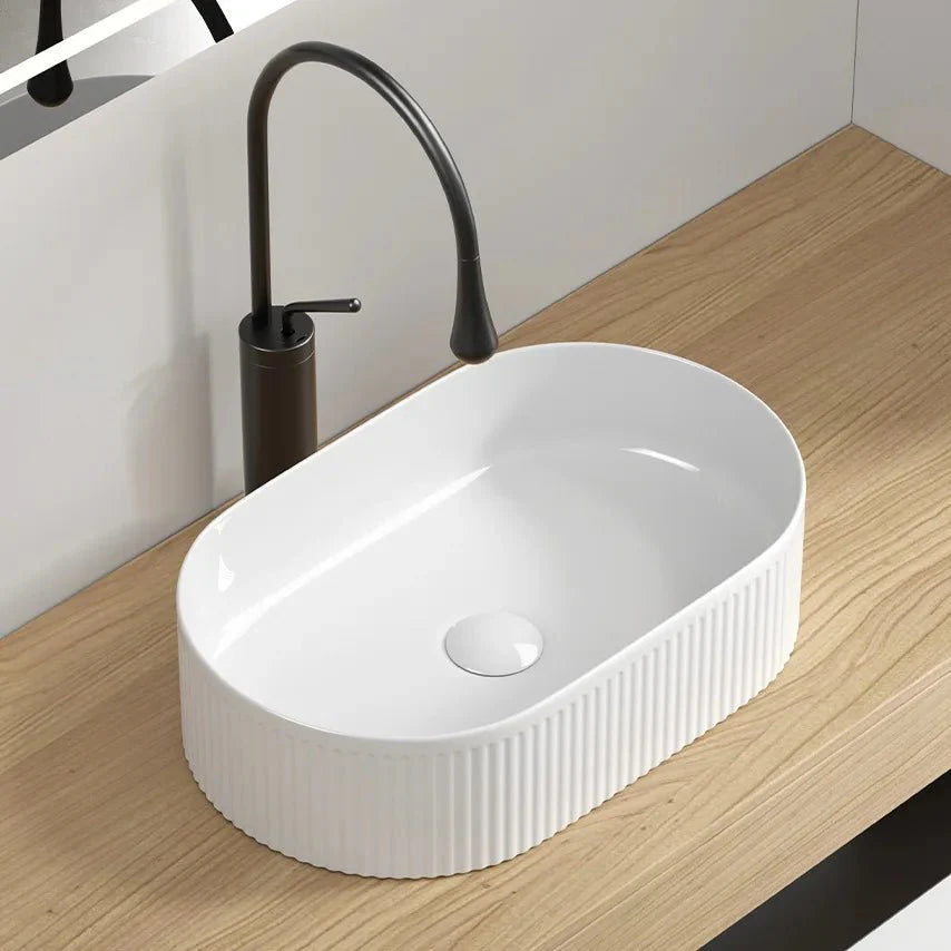 Vasque à Poser en Céramique Blanche Finition Cannelée Salle de Bain - Ovale